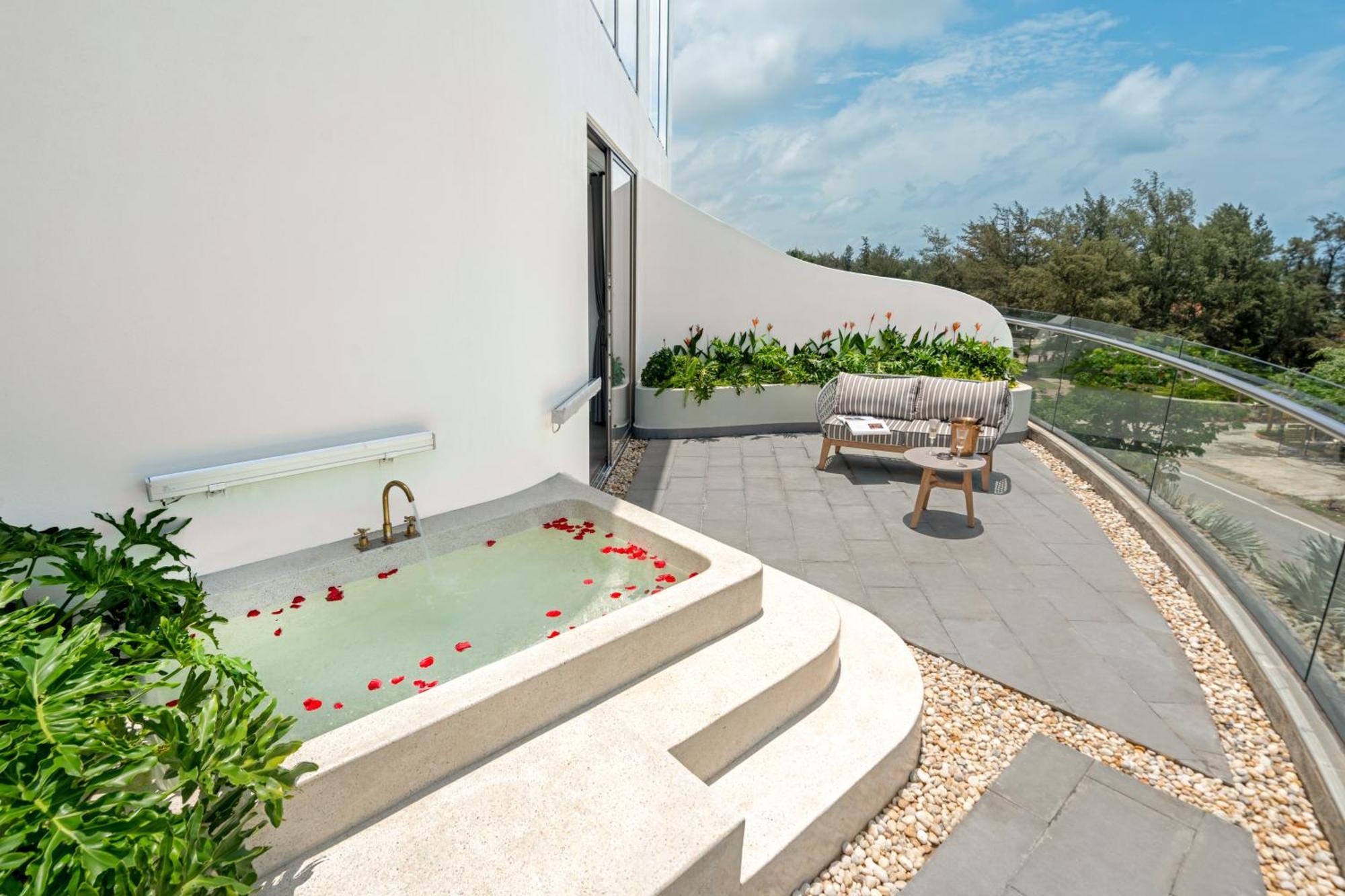 Poseido Hotel Quang Binh Dong Hoi Zewnętrze zdjęcie